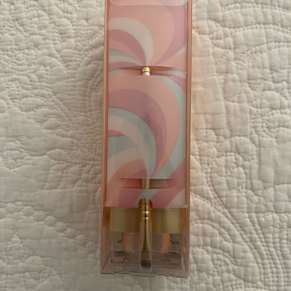 Grande Cosmetics GrandeBROW LAMINATE Brow Styling Gel - Gold - Picture 3 of 6